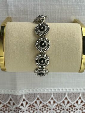 Vintage Avon Silver-Tone Black Enamel Sunburst Floral Link Bracelet